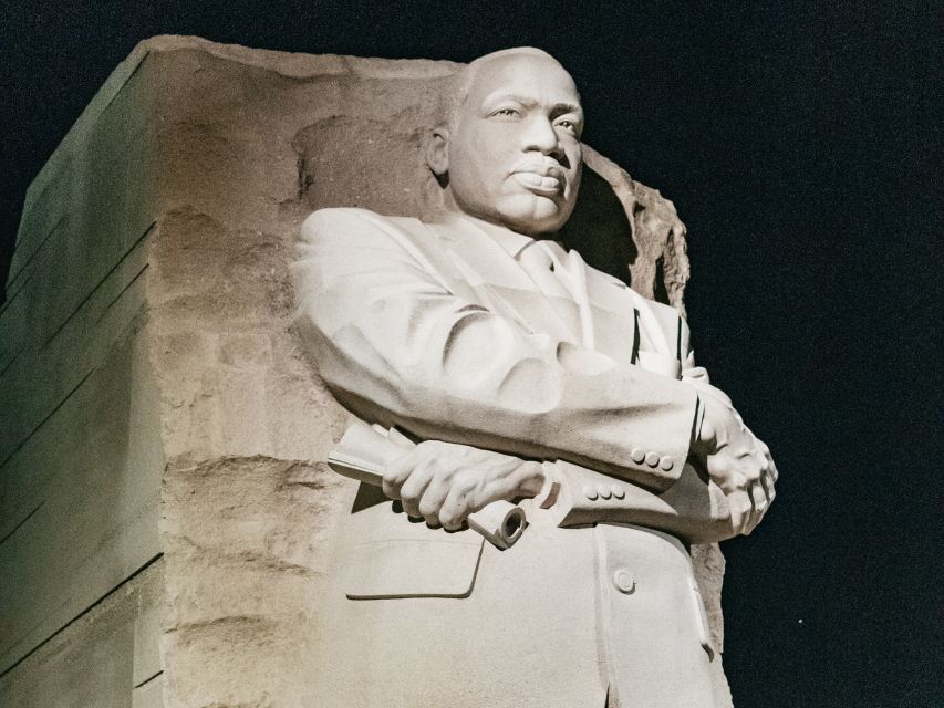 Washington DC: Monuments by Moonlight Nighttime Trolley Tour - Important Information