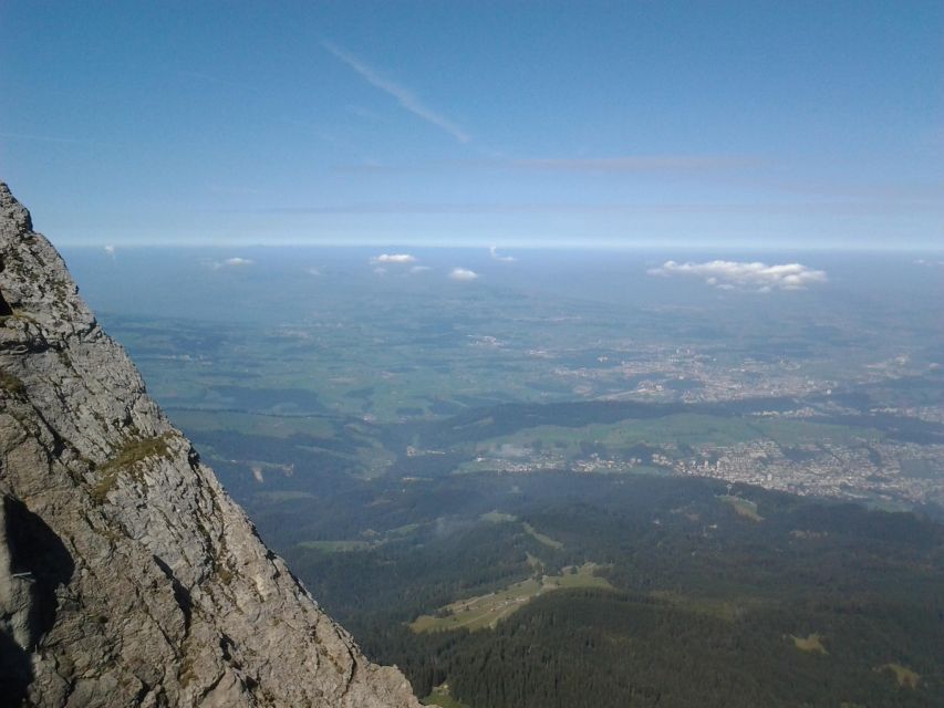 Winter Panorama Mount Pilatus: Small Group Tour From Zurich - Exploring the Visitor Center at the Summit