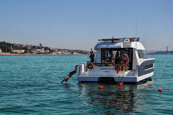 1H Power Catamaran up to 18 People in Lisbon - Cancellation Policy and Refund Conditions