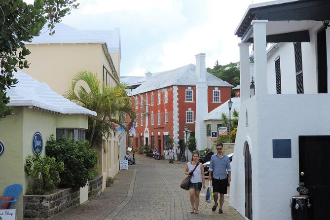 A Bermuda Island Experience With Beach Stop - Iconic Gibbs Hill Lighthouse