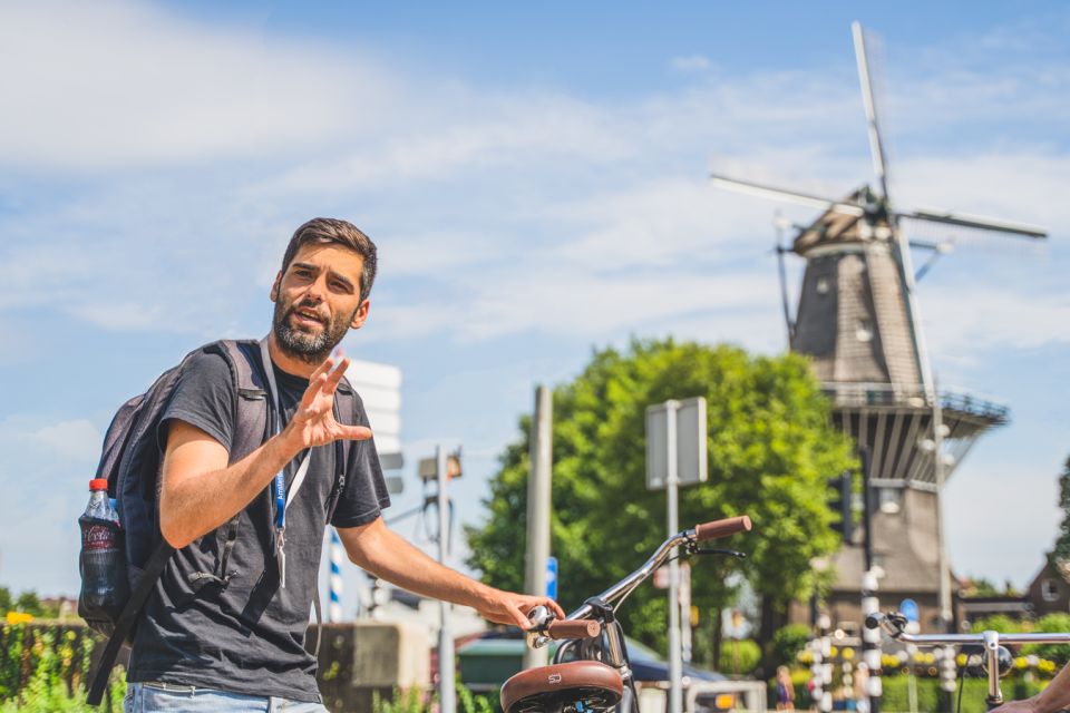 Amsterdam Walking Tour With Cheese Tasting - Historical and Cultural Topics