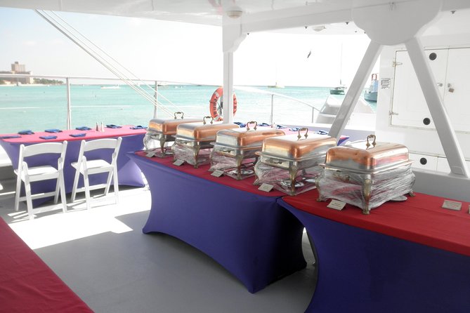 Aruba Sunset Sail — Dinner Cruise With Open Bar by Catamaran - Maximum Number of Travelers