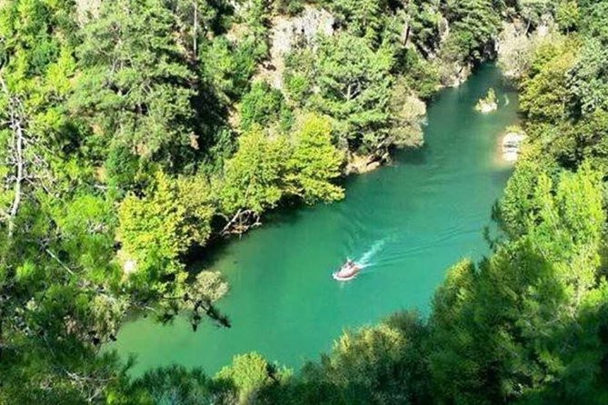 Chouwen Lake Hiking & Swimming - Group Size