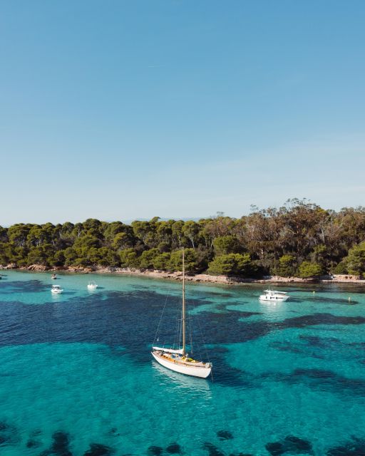 Classic Yacht Sailing in Cannes - Knowledgeable Skipper