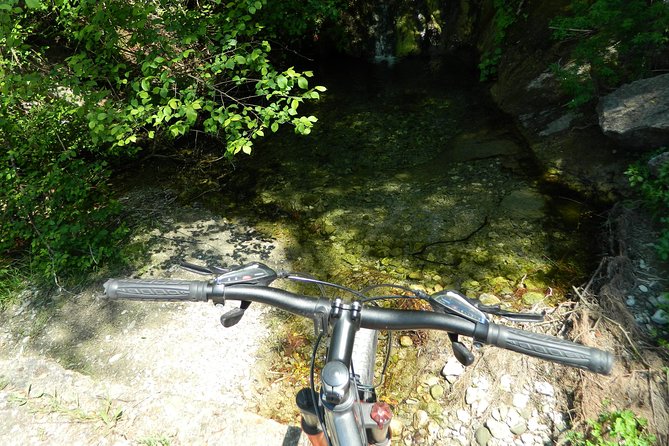 Corfu by Bike: Countryside, Forests and Villages - Bicycle and Gear