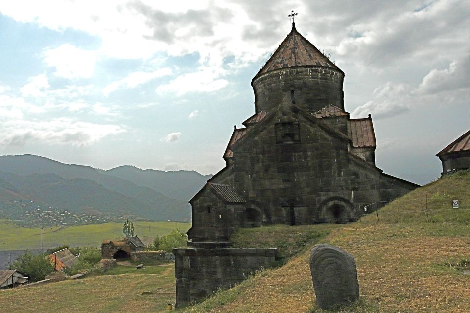 Discover Armenia: Akhpat-Yerevan-Cascade-Lake Sevan-Tbilisi - Ancestral Tomb of Bagratids