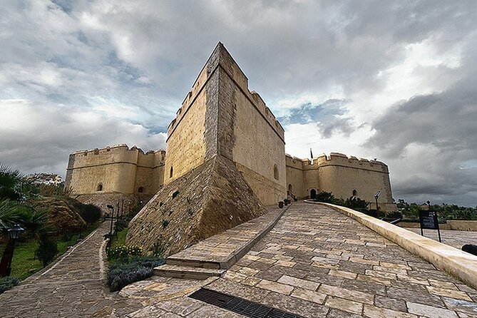 Fes Guided Tour - Multilingual Driver/Guide