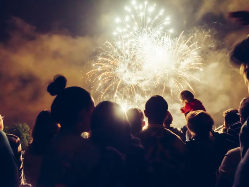 Fort Walton Beach: Fireworks Cruise on the Emerald Coast - Duration and Schedule