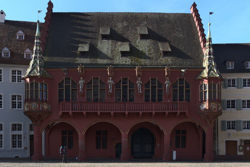 Freiburg: Historic City Center Walking Tour - Impressive Buildings and Tanners Quarter