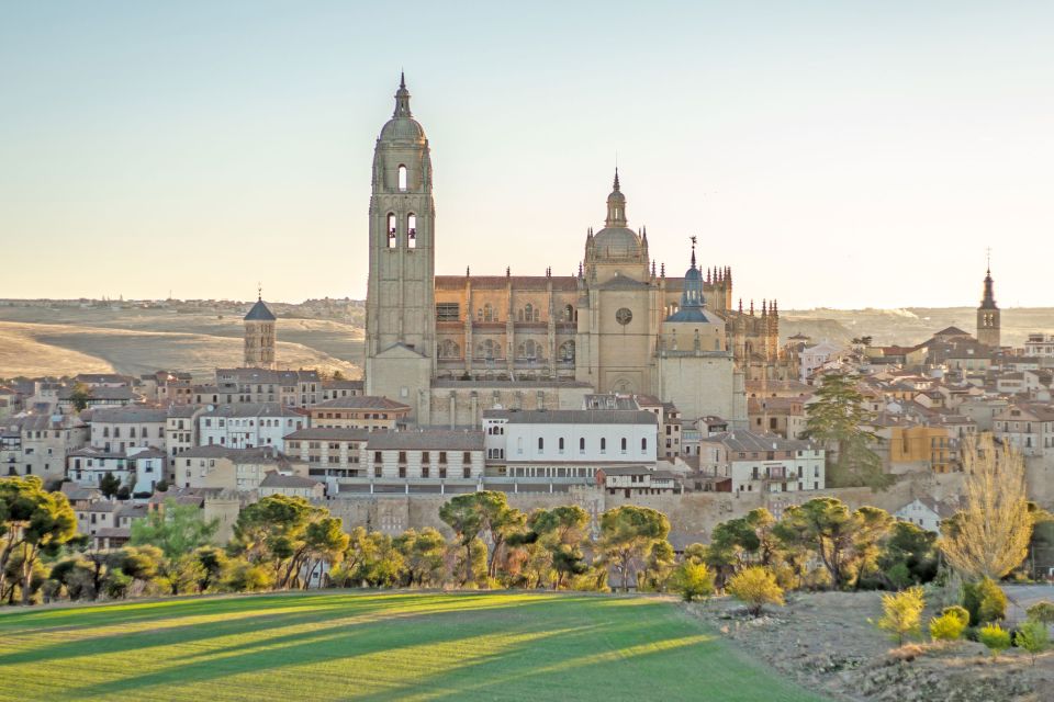 From Madrid: Segovia, Ávila, and Toledo Guided Tour - Customer Feedback