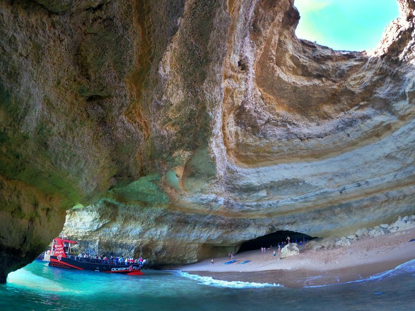 From Portimão: 2-Hour Catamaran Tour to Benagil Caves - Getting to the Departure Point