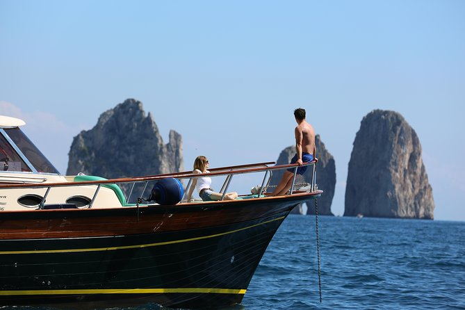 From Salerno: Small Group Li Galli Islands and Capri Boat Tour - Free Time on Capri