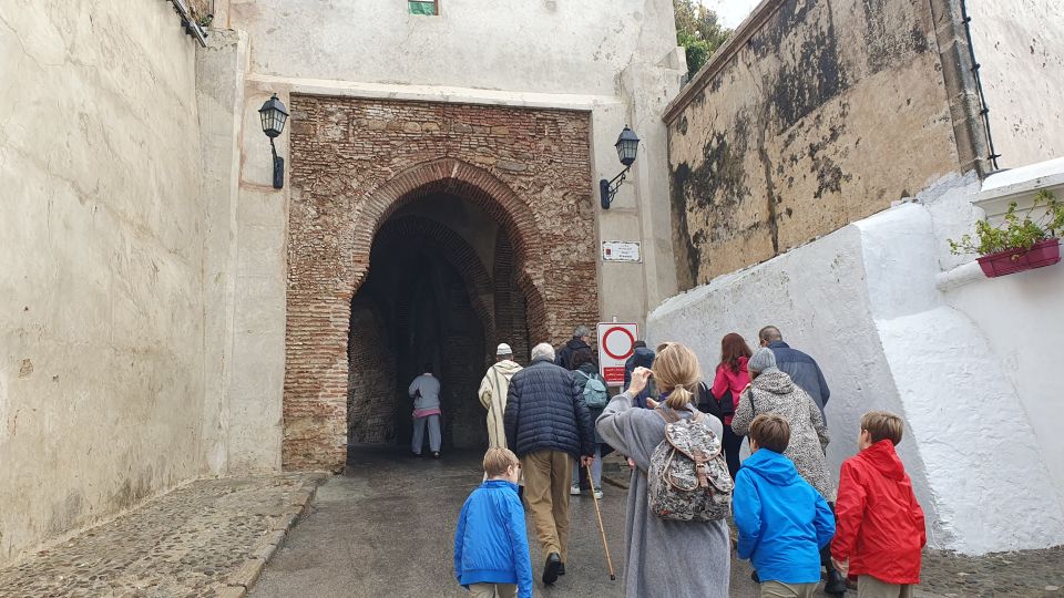 From Tarifa: Tangier Day Tour With Bazaar Shopping and Lunch - Customer Reviews