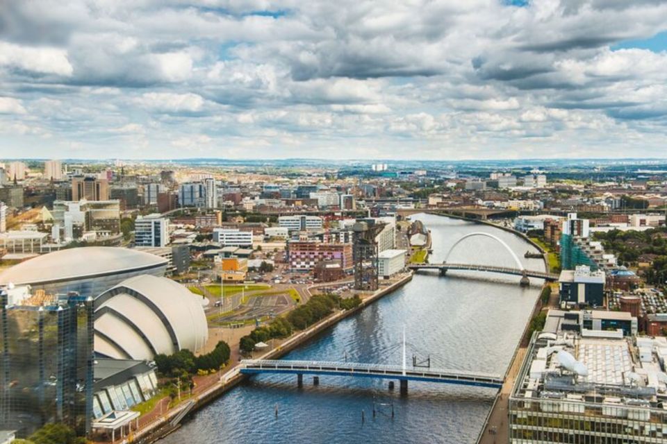 Glasgow: Private Custom Tour With a Local Guide - Guides Knowledge and Recommendations