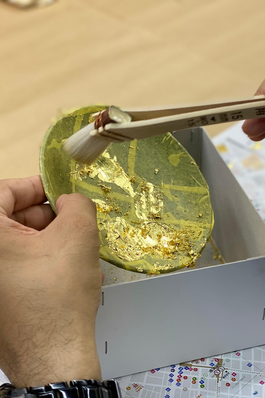 Gold Leaf Art Experience in Tokyo Review - Cultural Significance of Gold Leaf