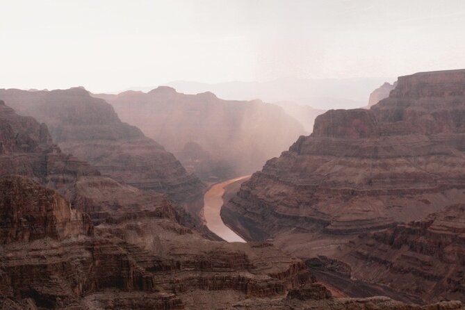 Grand Canyon, Hoover Dam, 7 Magic Mountains Small Group VIP Tour - Early Start for Crowds