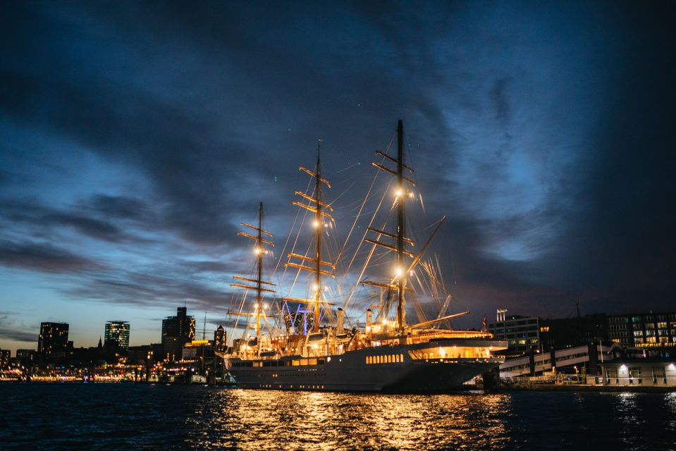 Hamburg: 1-Hour Harbor Evening Lights Cruise - Ocean Liners and Cranes