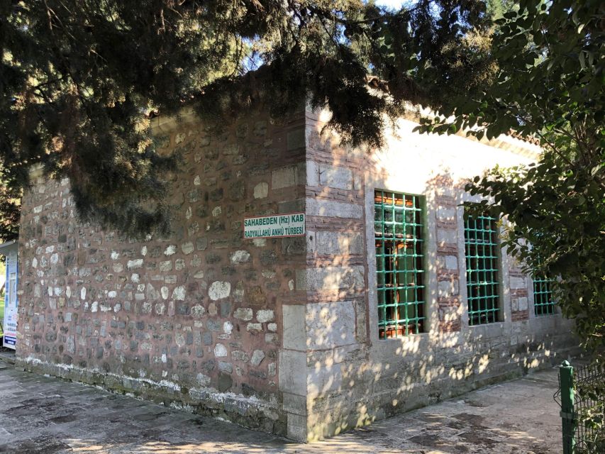 Istanbul: Private Islamic Sahaba Tour in Istanbul - Underground Mosque for Reflection