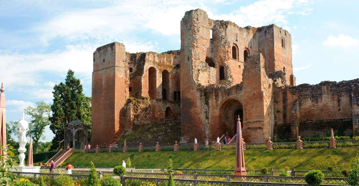 Kenilworth Castle and Elizabethan Garden Entry Ticket - Family-Friendly Interactive Displays