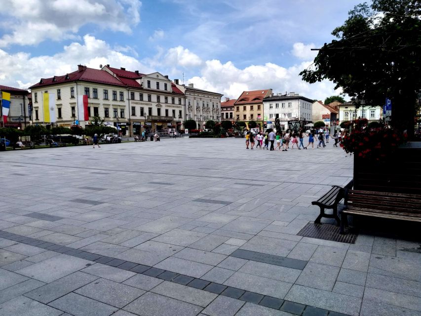 Krakow: Czestochowa & Wadowice John Paul II Private Tour - Hometown of Pope John Paul II