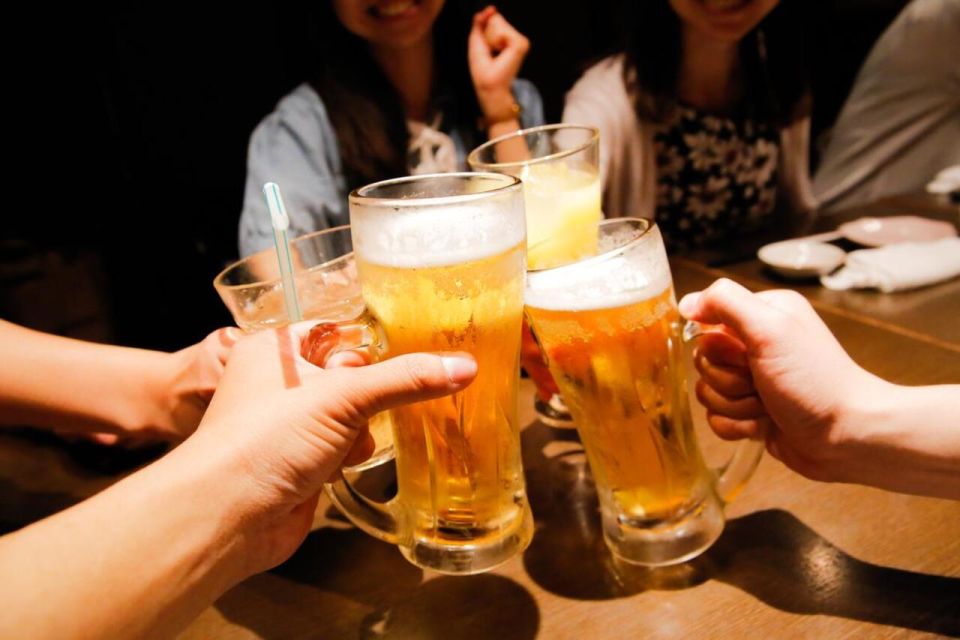 Kyoto: Nightlife Bar Crawl Tour With Local Guide - Immersive Local Experience