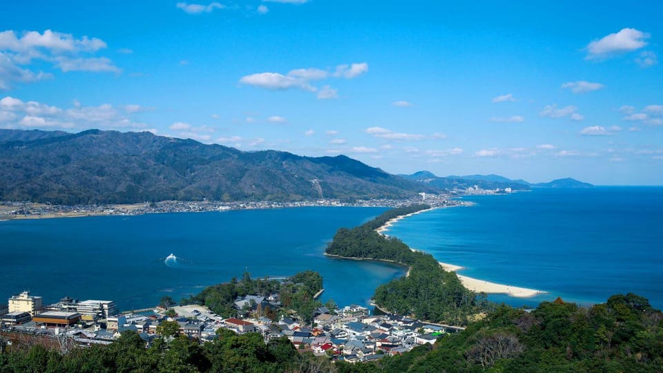 Kyoto/Osaka: Kyoto White Sandbar,Ines Boat Houses Day Trip - Ine Boat Houses