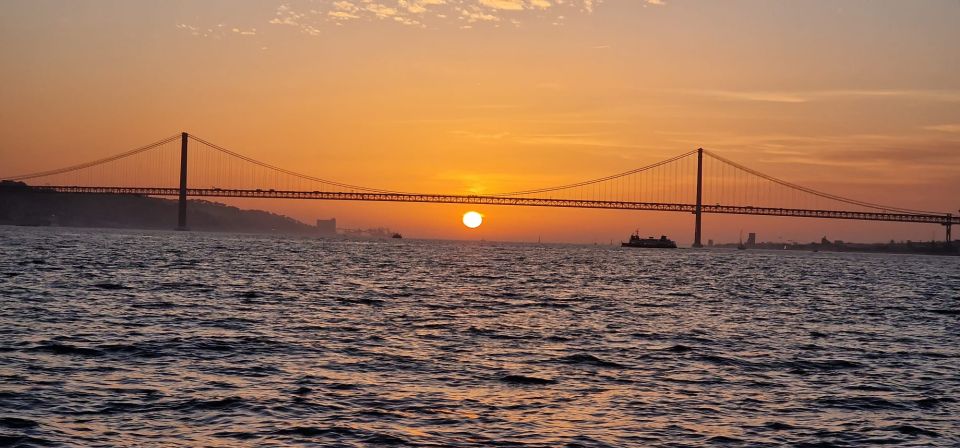 Lisbon: 2-Hour Private Boat Tour With 6 Bottles of Champagne - Booking and Reservation Process