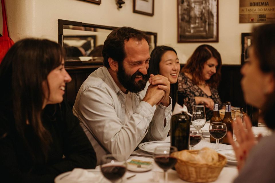 Lisbon: Evening Food & Wine Walking Tour With Local Guide - Craft Cocktail at Historical Bar