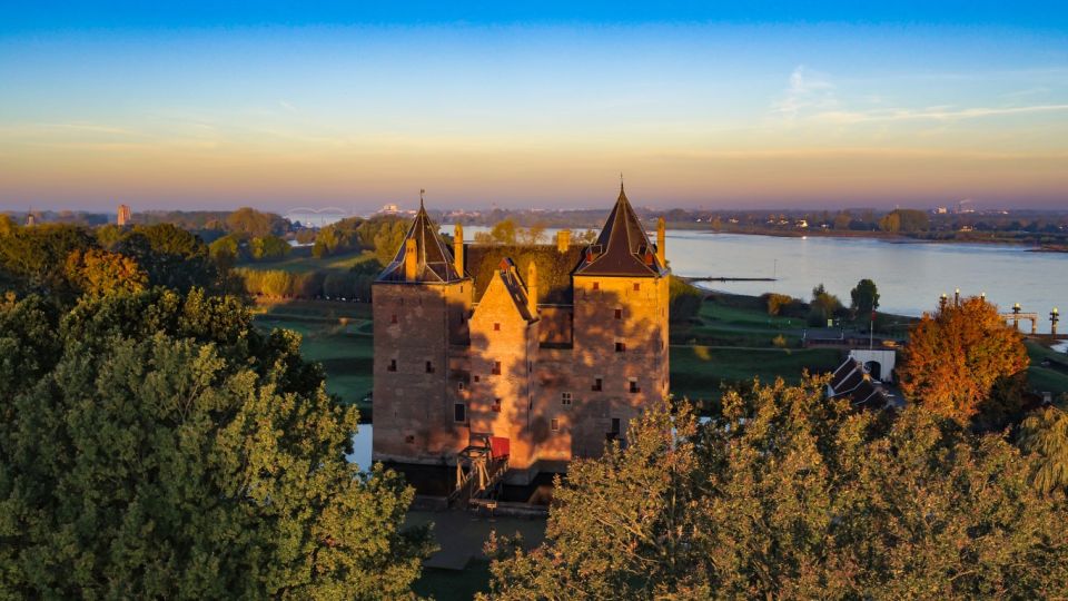 Loevestein Castle Entry Ticket - Exhibits and Thematic Showcases