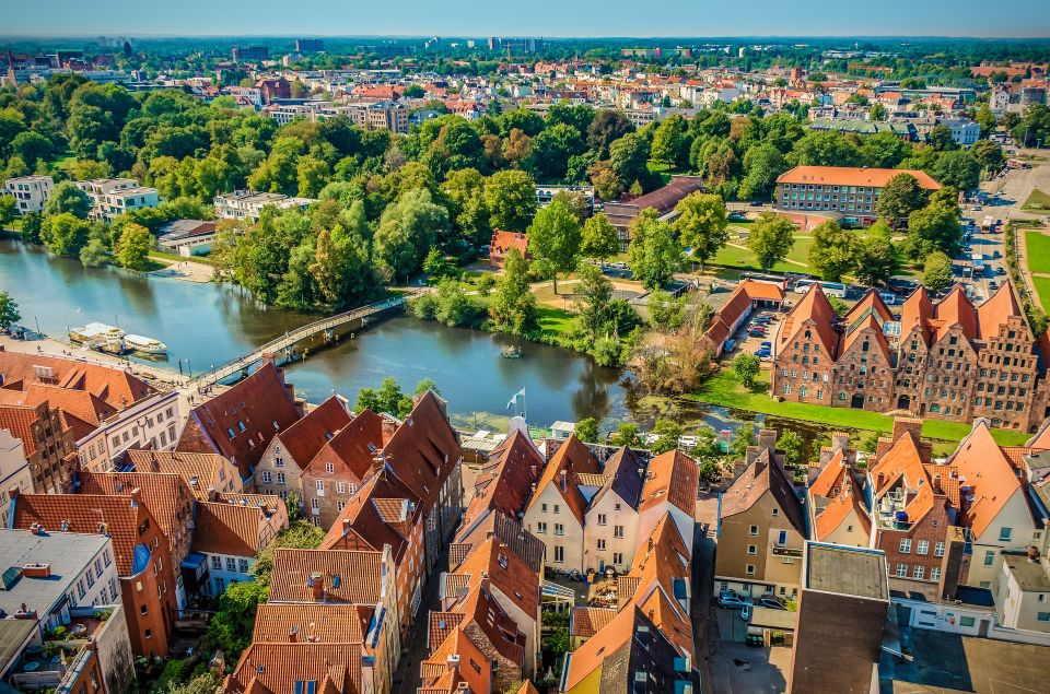 Lübeck: Escape Tour - Self-Guided Citygame - Aim to Set the Fastest Tour