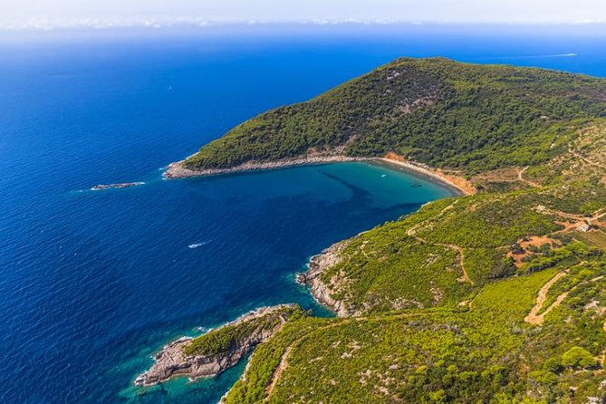 LUXURY SHARED Speedboat Tour to BLUE CAVE - Exploring the Elaphiti Islands