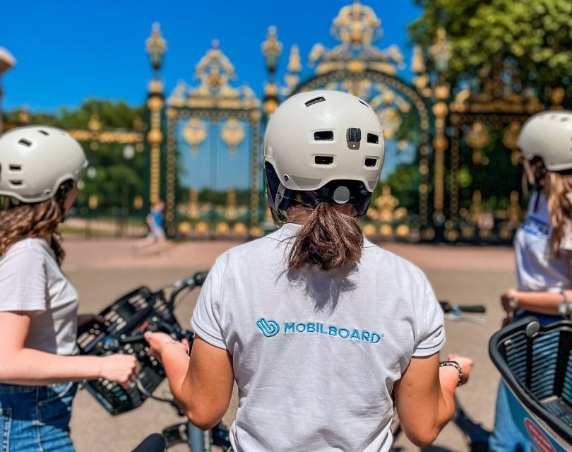 Lyon: Head of Gold Park Bike Tour - Meeting Point