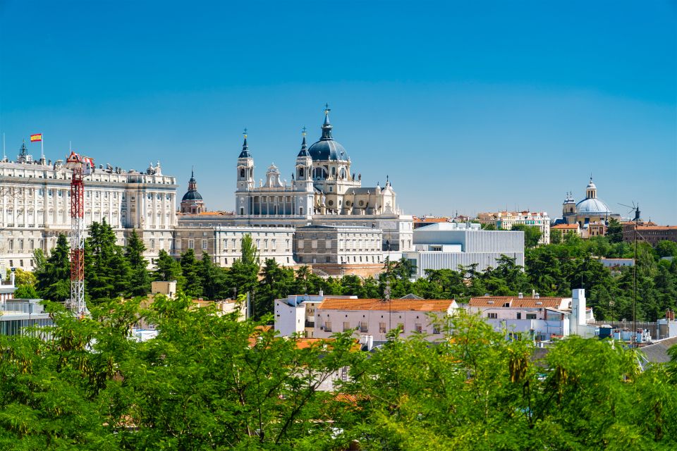 Madrid: Guided Highlights Walking Tour - Inclusions