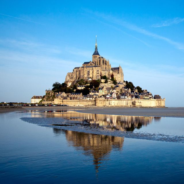 Mont Saint Michel Private VIP Tour With Champagne From Paris - Accessibility and Suitability