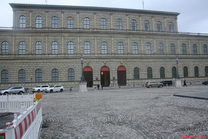 Munich - the Essential Walking Tour - History and Highlights