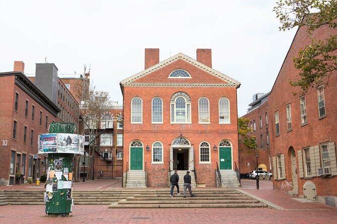 Mysteries and Murders of Salem Guided Night-Time Walking Tour - Recommended for Ages 13 and Up