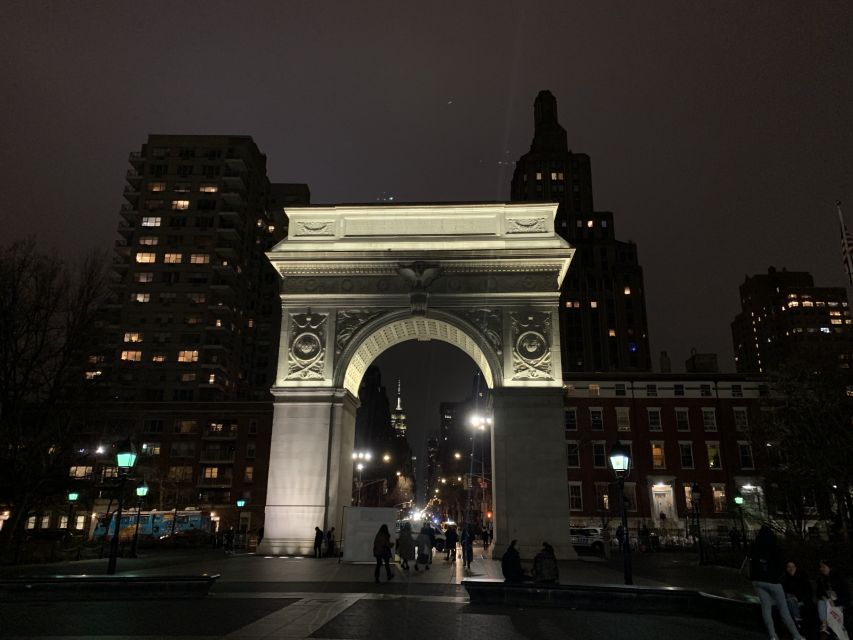 New York City: Gangsters and Ghosts 2-Hour Walking Tour - Haunted Houses and Basilica