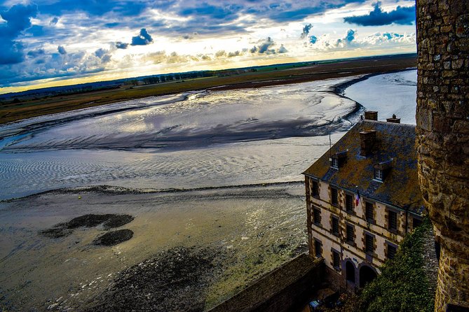 Normandy - Mont Saint-Michel Full Day Tour From Bayeux - Tour Inclusions