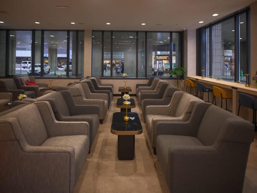 Osaka Umeda City Terminal: Premium Lounge Entry - Meeting Point and Logistics