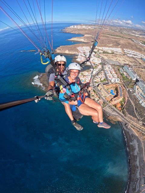 Paragliding Flight With a Spanish Champion 2021/2022. - Instructor and Safety