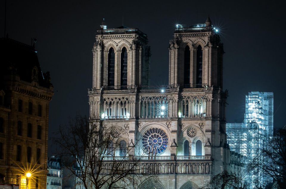 Paris Halloween Walking Tour Through the Dark Secrets - Discover Iconic Parisian Landmarks