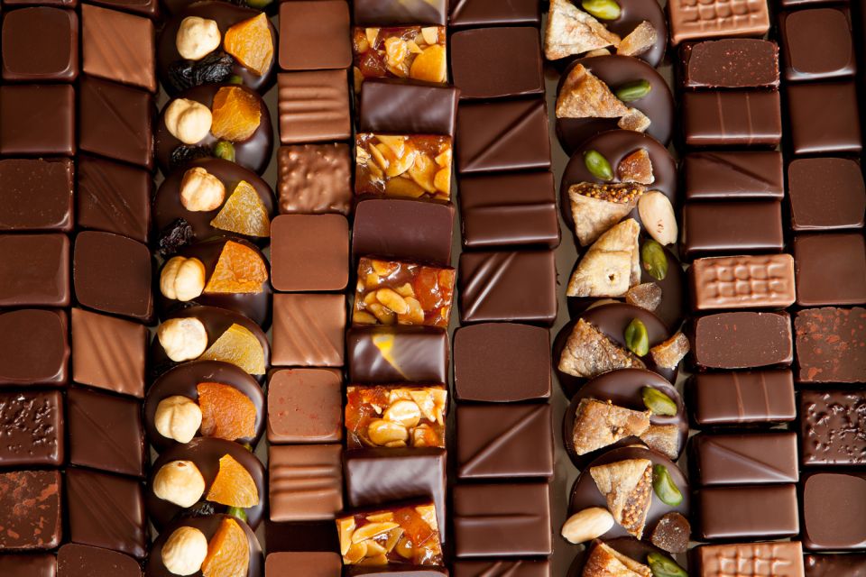 Paris: Pure Chocolate Walking Tour - Available Languages