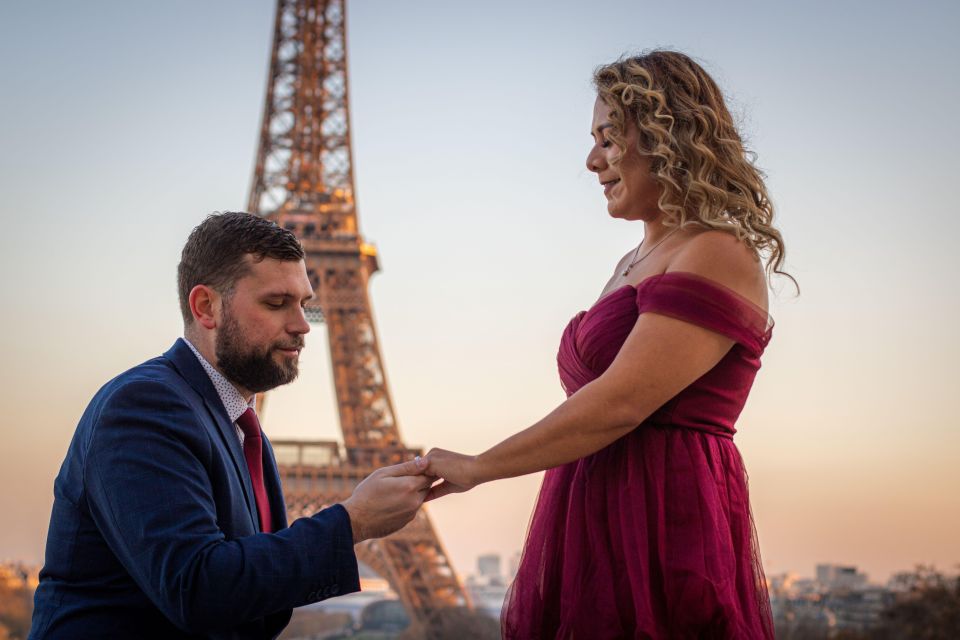 Paris: Romantic Photoshoot for Couples - Duration and Accessibility