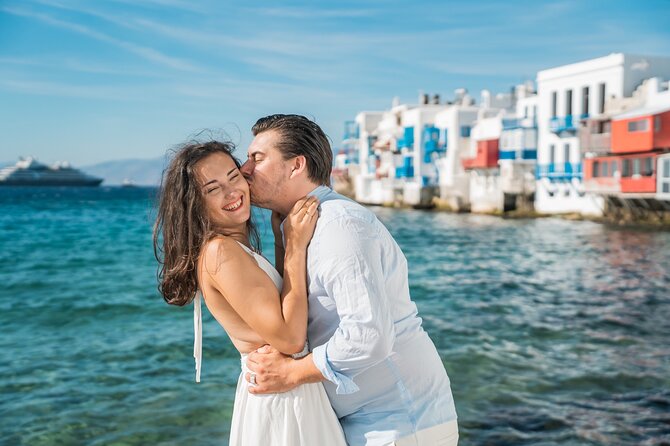 Private Photoshoot in Mykonos With a Professional Photographer - Positive Traveler Testimonials