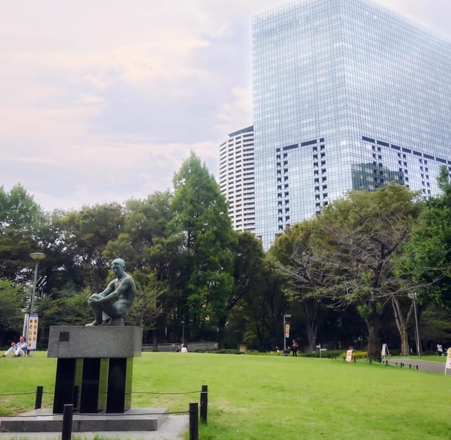 Private Tokyo Shinjuku Bus Tour With Licensed Guide - Meeting Point