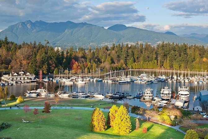 Private Tour: Vancouver Sightseeing and Capilano Suspension Bridge - Booking and Logistics