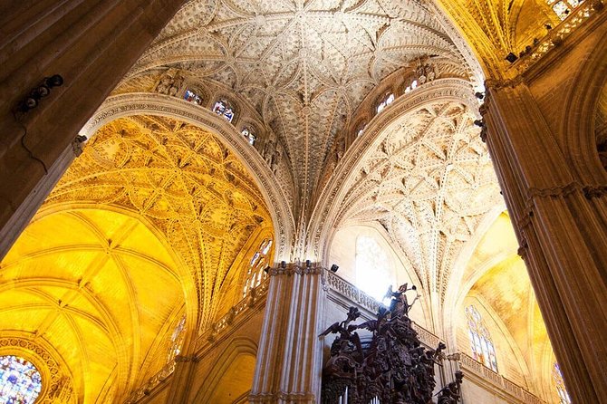 Private Visit to the Alcazar and the Cathedral of Seville - Ticket Redemption Location