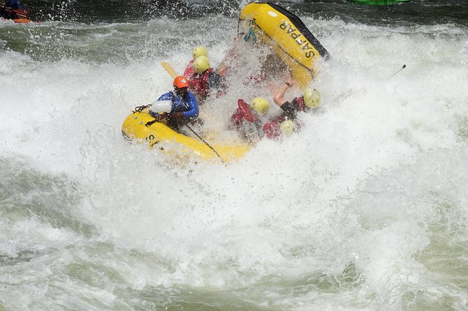 Raft the Zambezi - Scenic Views of the Batoka Gorge