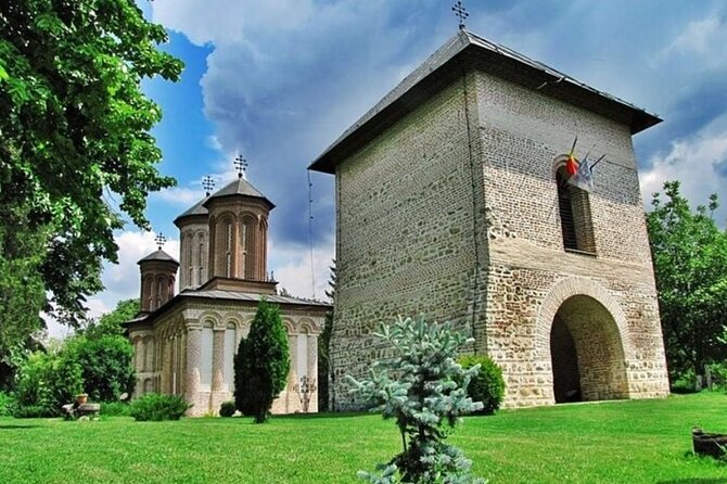 Salt Mine, Planetarium, Winery and Draculas Grave - Private Tour - Snagov Monastery