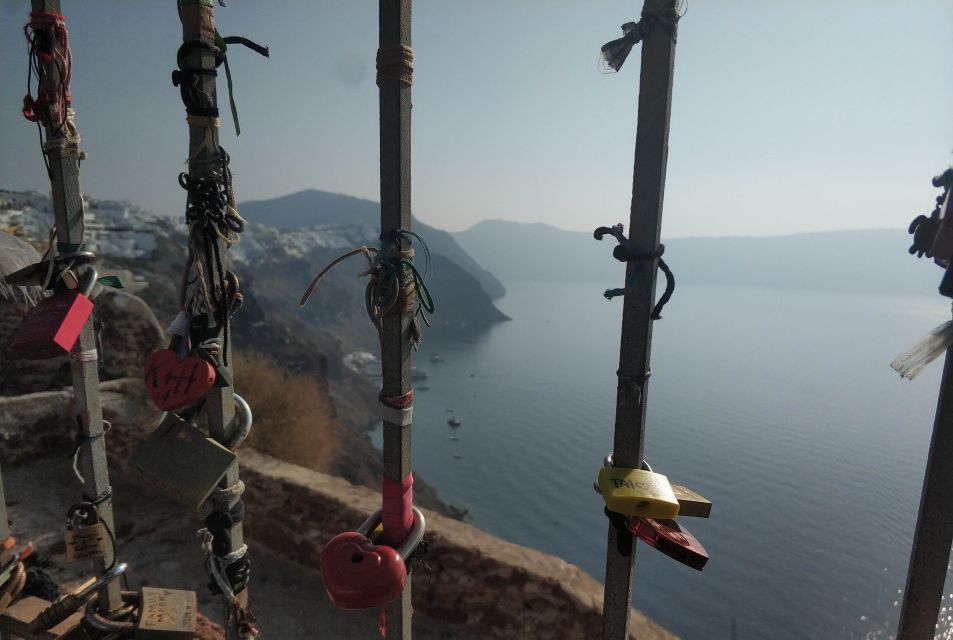 Santorini Panoramic Firostefani & Oia Blue Dome Private Tour - Guided Exploration